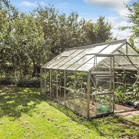 Dejlig Feriebolig I Pa Charmerende Sydfyn 펜션 Hesselager